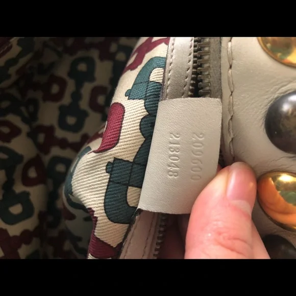 ❌SOLD!!!❌ Gucci babouska ivory dome bag - Picture 9 of 11